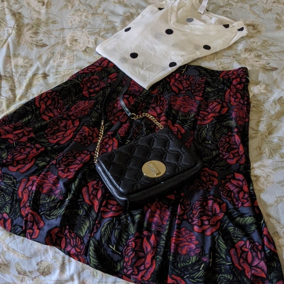 NWT lularoe Rose madison skirt, medium - Picture 6 of 8